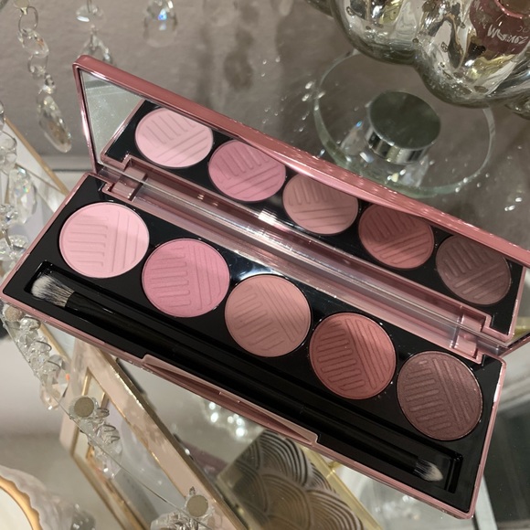 DOSE OF COLORS 💕 Marvelous Mauves Palette - Picture 4 of 8